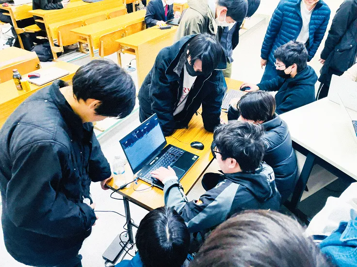 受講する生徒の様子1